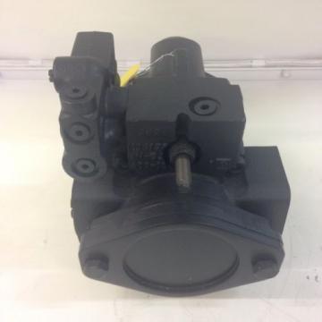 Sauer Danfoss Hydraulic Piston Pump Model #: LRR03DLS2014NNN3C2BGA6NAAANNNNNN