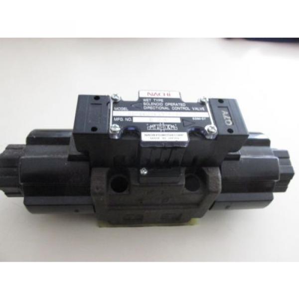 Nachi Hydraulic Directional Control Valve Model SS-G03-C7Y-R-C1-J21 Mint #2 image