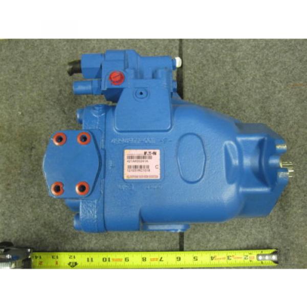 EATON VICKERS PISTON PUMP # 421AK00241A #1 image