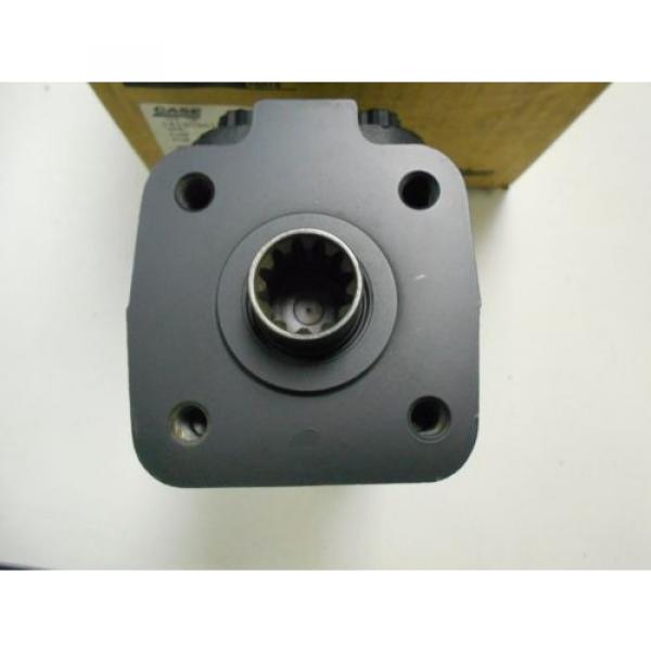 141903A1 CNH CASE  HOLLAND STEERING PUMP EATON CHAR-LYNN 200-0621-002 #2 image