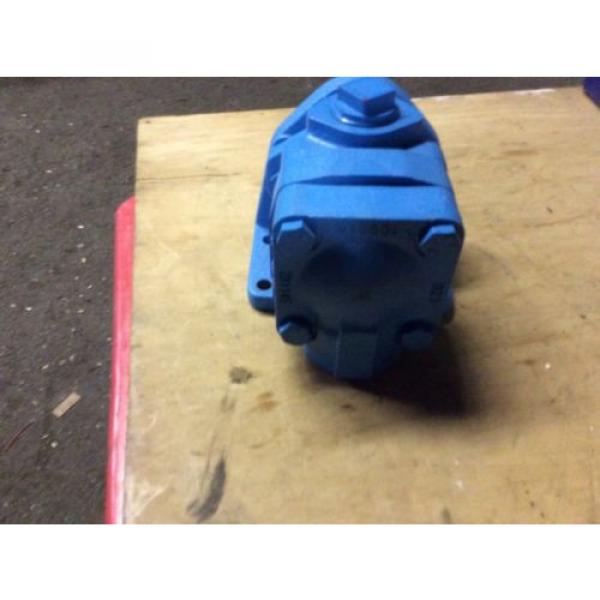Eaton/Vickers hydraulic valve pump #V20 2P13P 1A11 30 day warranty #2 image