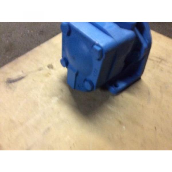 Eaton/Vickers hydraulic valve pump #V20 2P13P 1A11 30 day warranty #3 image