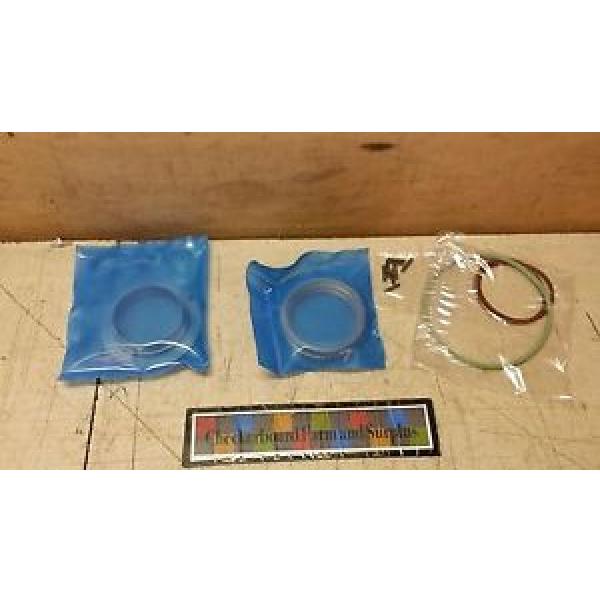 Sauer-Sundstrand Danfoss Axial Piston Pump Seal Kit 9510021 4320-01-311-1675 #1 image