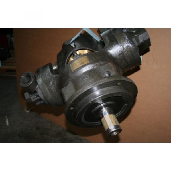 Marine hydraulic axial piston pump luffing crane Nikko Thomaflex PTV-330 #3 image