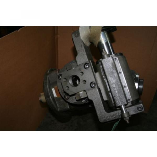 Marine hydraulic axial piston pump luffing crane Nikko Thomaflex PTV-330 #5 image