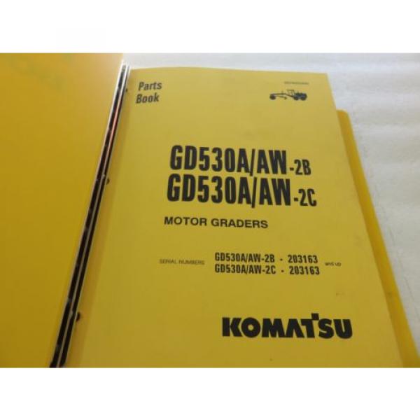 Komatsu - GD530A/AW 2B 2C - Motor Grader Parts Manual BEPB002900 #3 image