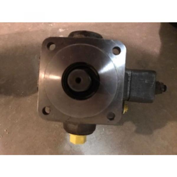 Rexroth Bosch PV7-17/10-14RE01MC0-16 / R900580381 / hydraulic pump #4 image
