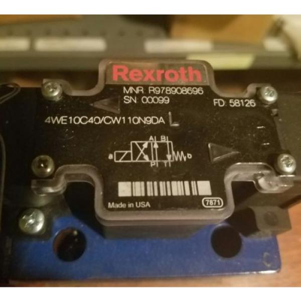 Rexroth 4WE10C40/CW11ON9DA R978908696 Hydraulic Valve #1 image