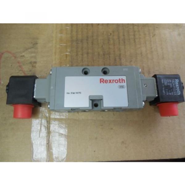 Rexroth Double Solenoid Valve 0820 023 992 0820023992 143 PSI 24 VDC #1 image